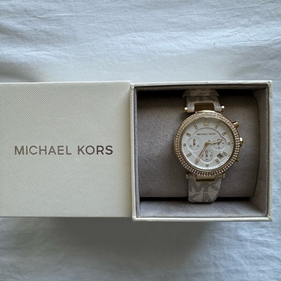 Michael Kors Gold-Tone and Cream Watch